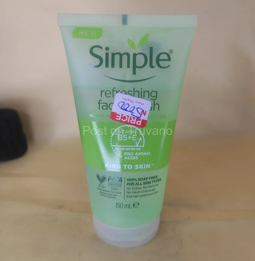 Simple Kind to Skin Refreshing Facial Wash
